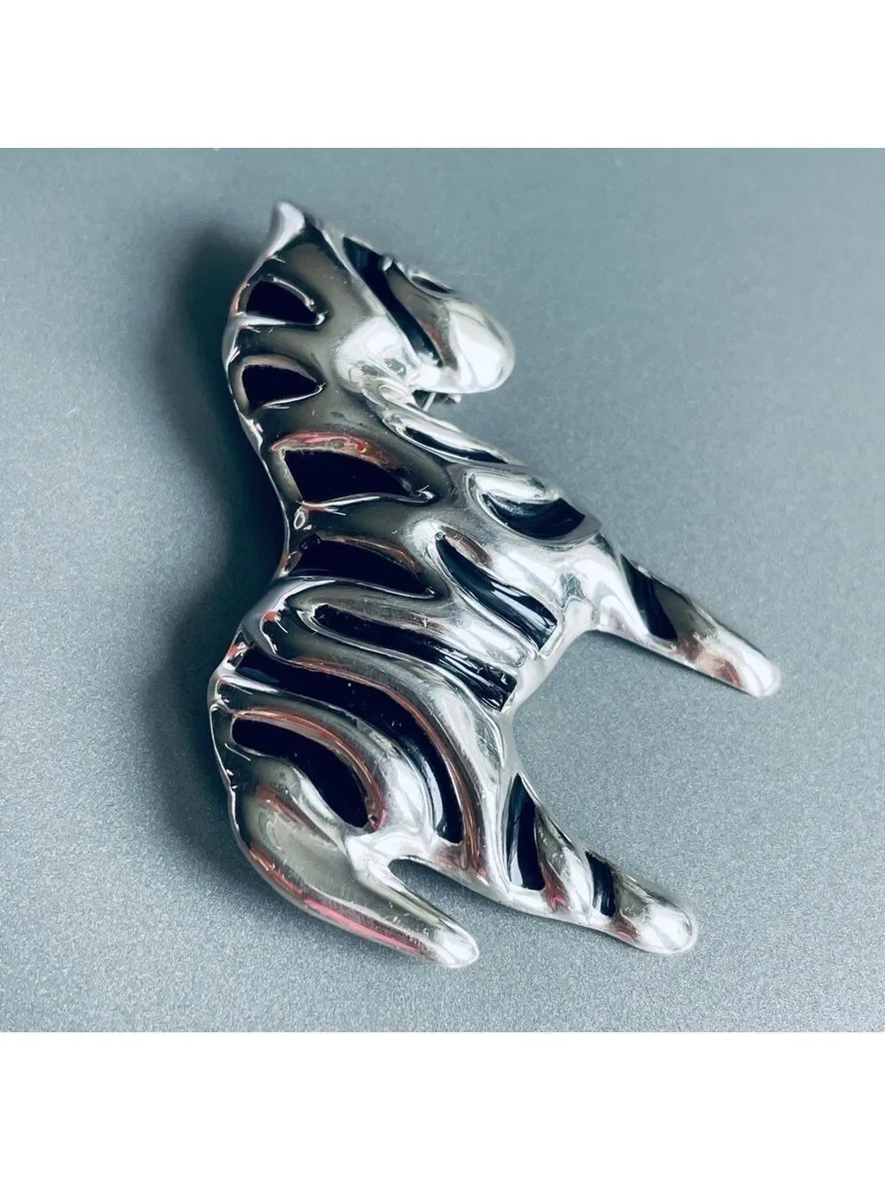 Vintage Taxco Mexico Zebra Black Enamel Sterling Silver Brooch Pin Desig…